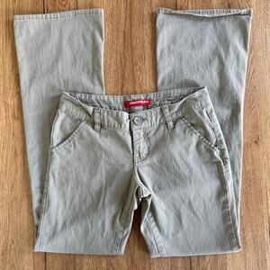 Unionbay Vtg Khaki Low Rise Flare Chinos Size 5